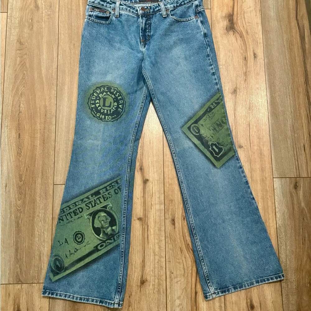Vintage Y2K L.E.I. Dollar Bill Money Graffiti Airbrush Graphic Print Flare Jeans